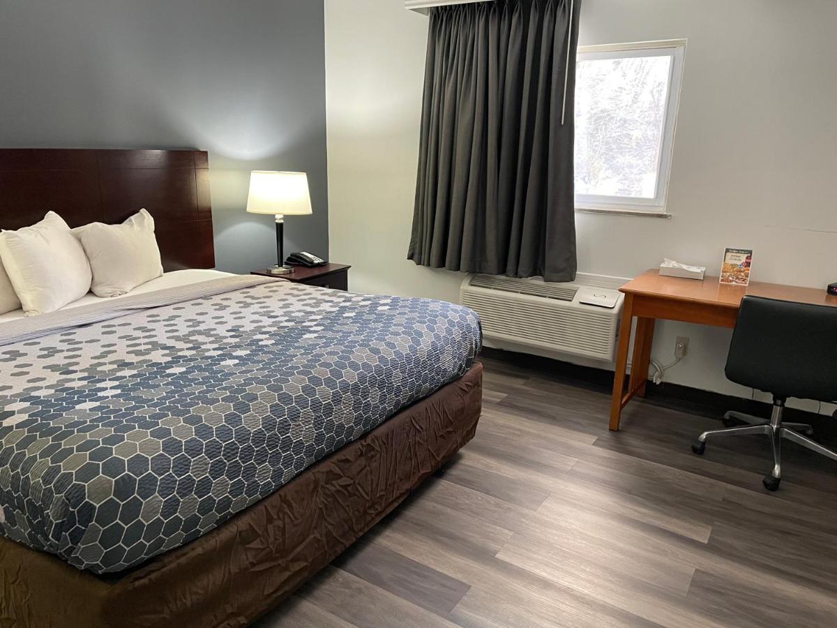 Econo Lodge Jefferson Hills Hwy 51 Clairton Extérieur photo